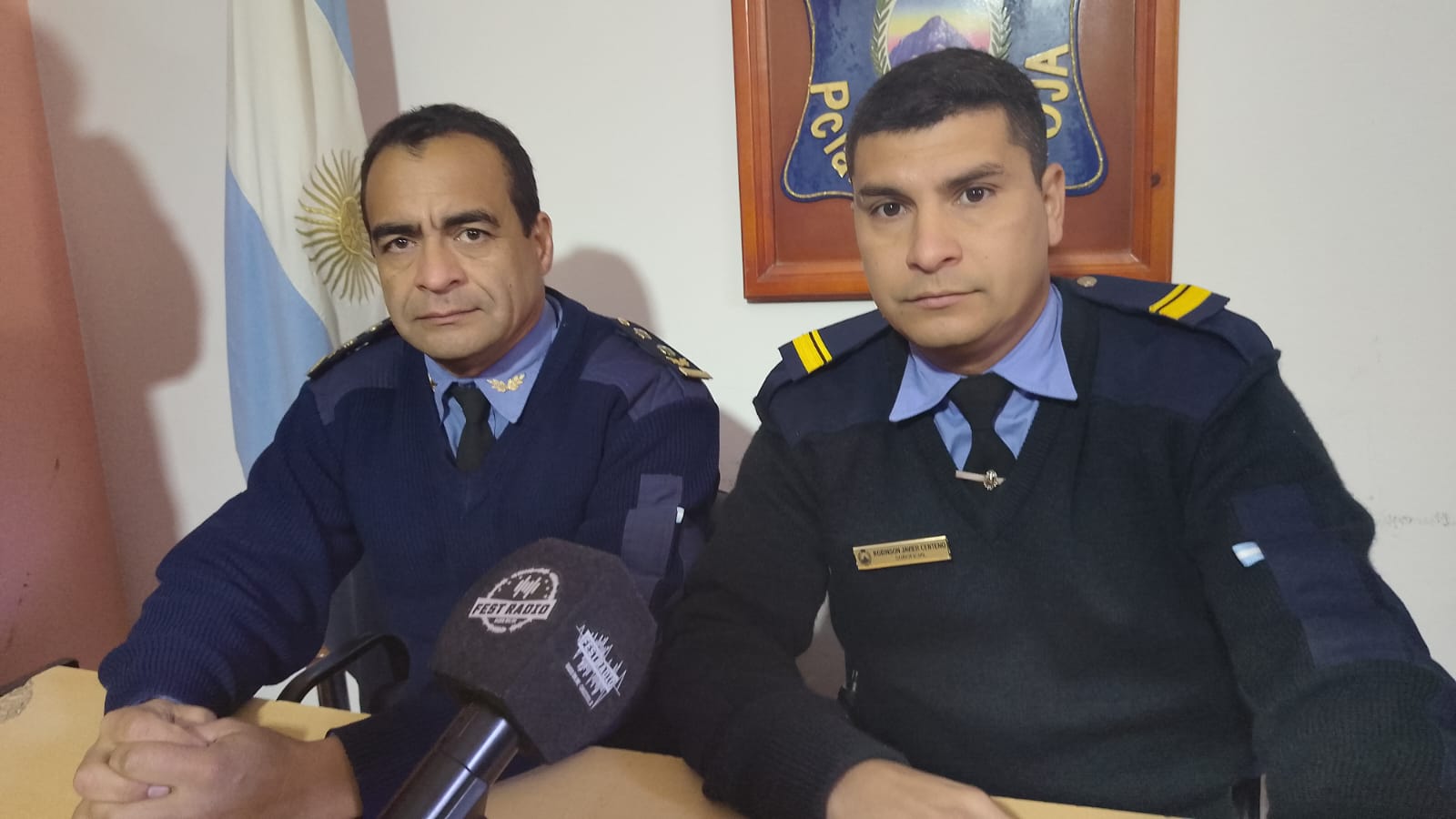Policia